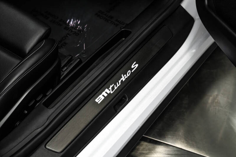 2021 Porsche 911 Turbo S