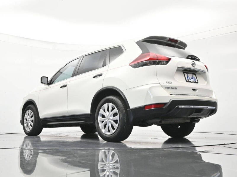 2020 Nissan Rogue S