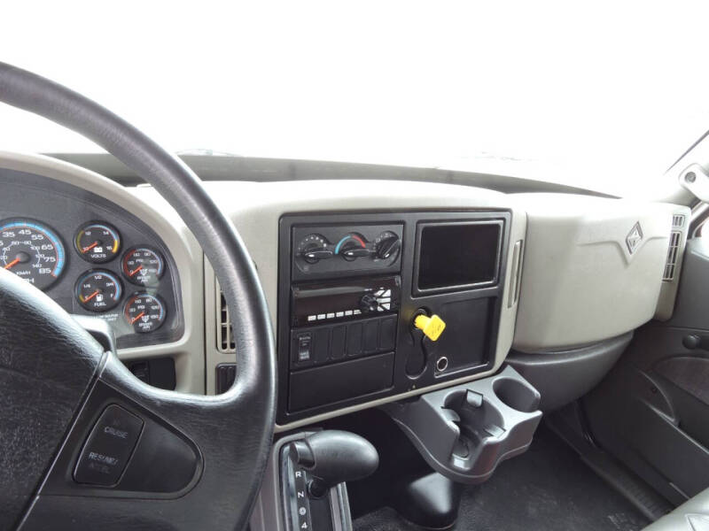 2019 International DuraStar 4300