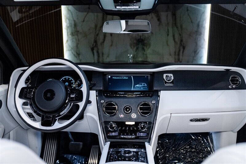 2023 Rolls-Royce Cullinan