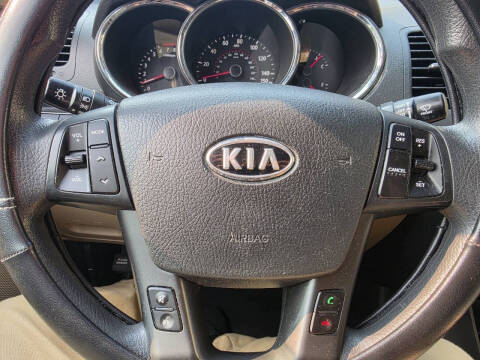 2011 Kia Sorento LX
