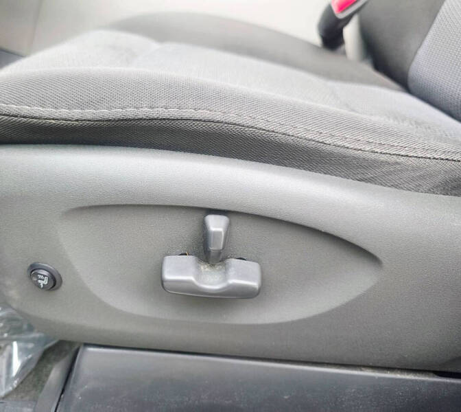 2009 Subaru Tribeca 5-Pass.