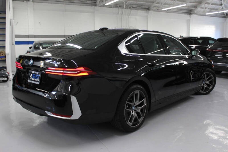 2024 BMW i5 eDrive40