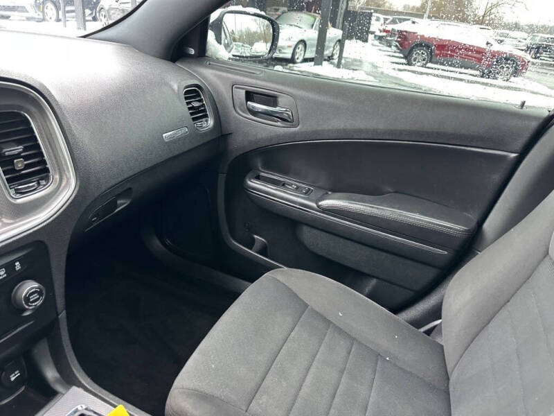 2014 Dodge Charger SXT