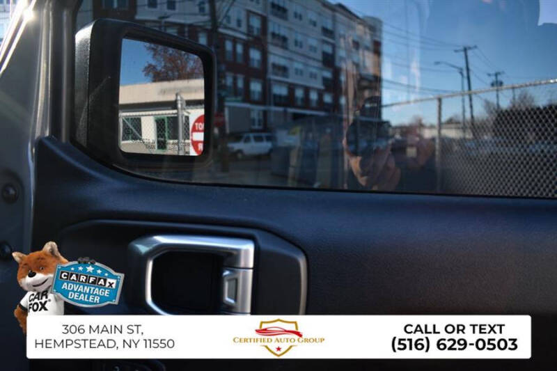 2022 Jeep Gladiator Willys