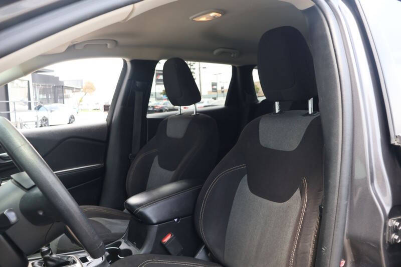 2018 Jeep Cherokee Latitude