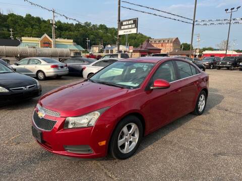 2012 Chevrolet Cruze for sale at SOUTH FIFTH AUTOMOTIVE LLC in Marietta OH