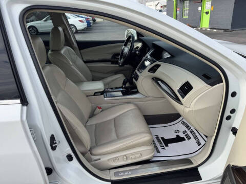 2016 Acura RLX w/Advance