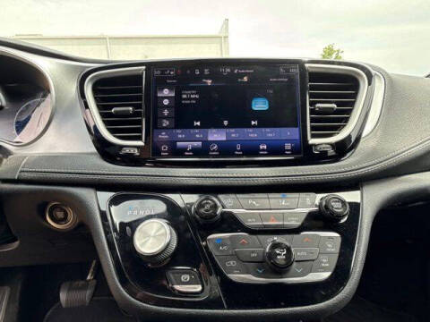 2021 Chrysler Pacifica Touring
