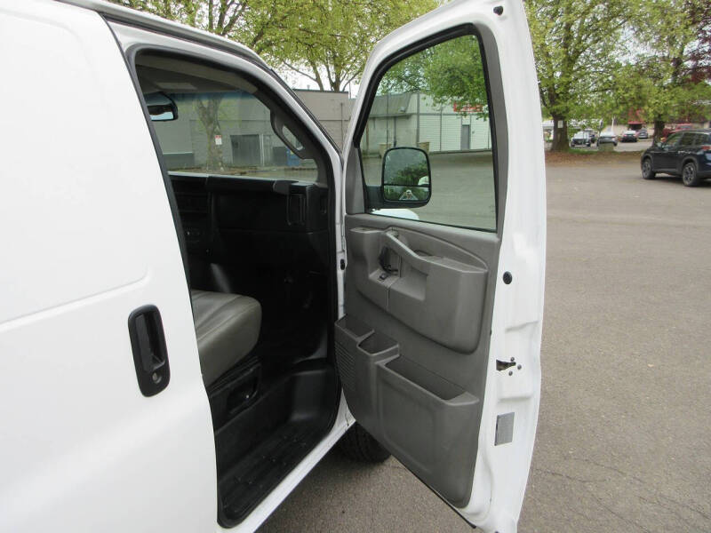 2016 Chevrolet Express 3500