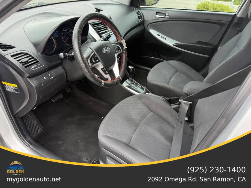 2013 Hyundai Accent SE