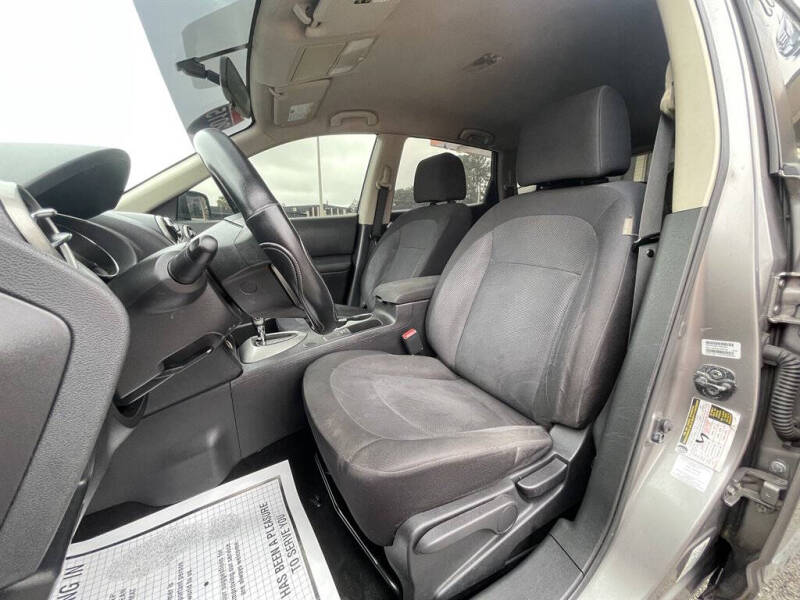 2015 Nissan Rogue Select S