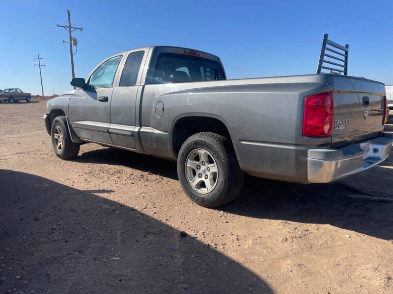 2006 Dodge Dakota null photo 3