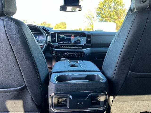 2022 Chevrolet Silverado 1500 30
