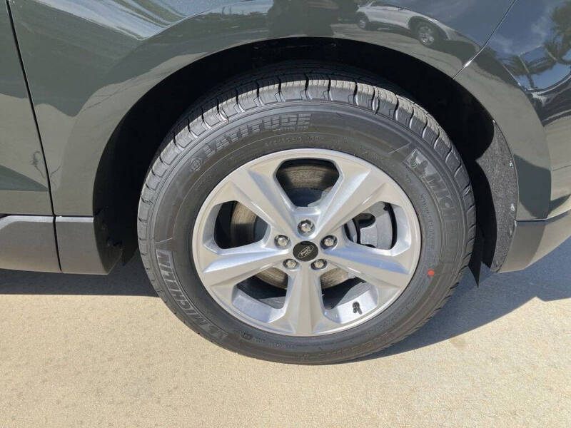 2024 Ford Edge SE