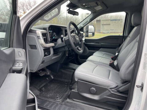 2024 Ford F-350 Super Duty XL