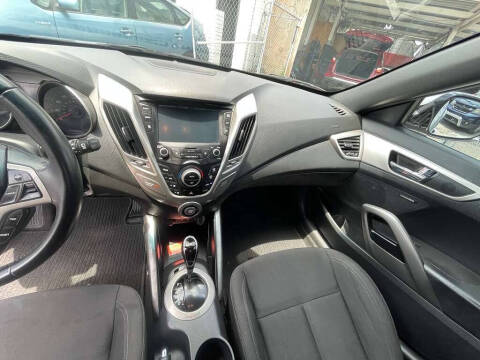 2017 Hyundai Veloster Value Edition