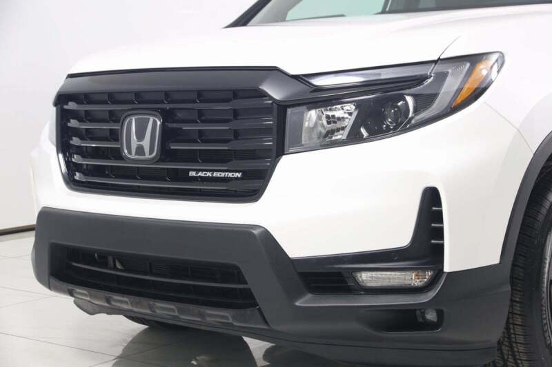 2022 Honda Ridgeline Black Edition