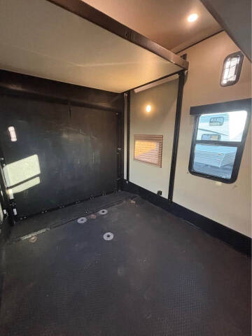 2017 Grand Design RV Momentum