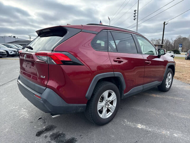 2019 Toyota RAV4 XLE