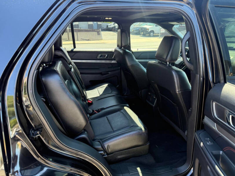 2018 Ford Explorer Sport