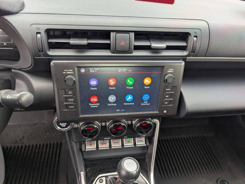 2025 Toyota GR86 Premium