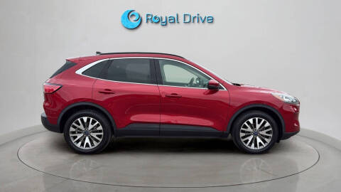 2020 Ford Escape Titanium