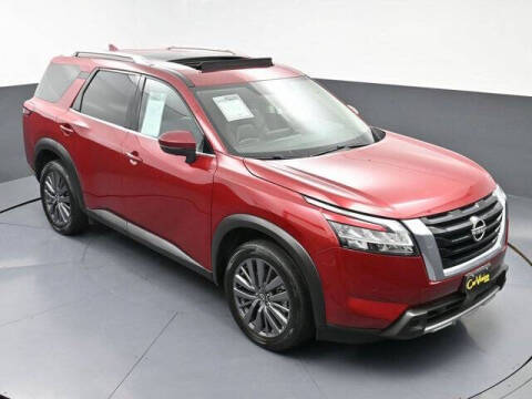 2023 Nissan Pathfinder SL