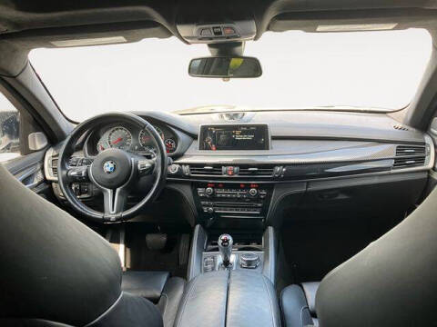 2015 BMW X6 M