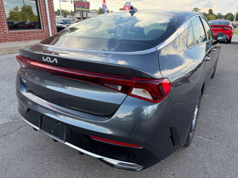 2022 Kia K5 LXS