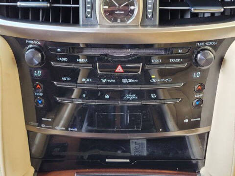 2019 Lexus LX 570