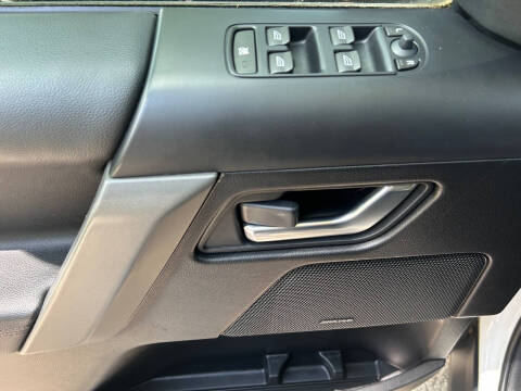 2008 Land Rover LR2 SE