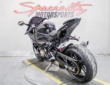 2022 BMW S 1000 RR