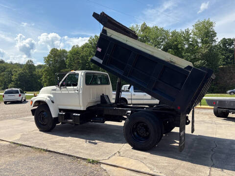 1998 Ford F-800