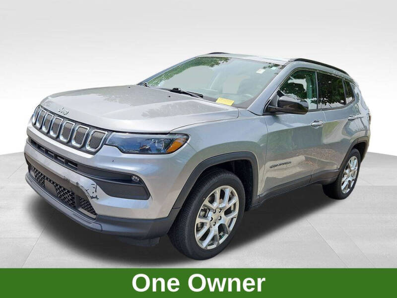 2022 Jeep Compass Latitude Lux