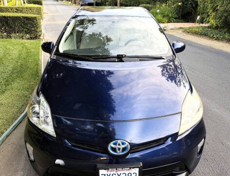 2012 Toyota Prius Two