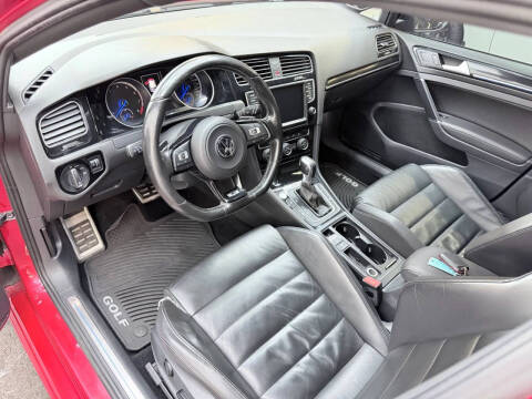 2016 Volkswagen Golf R