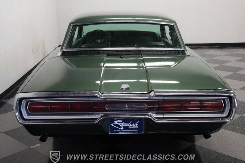 1966 Ford Thunderbird