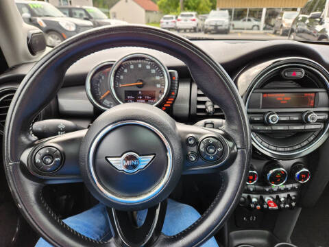 2015 MINI Hardtop 4 Door Cooper