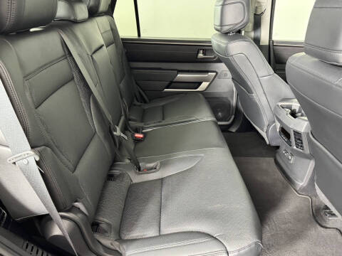 2024 Toyota Sequoia SR5