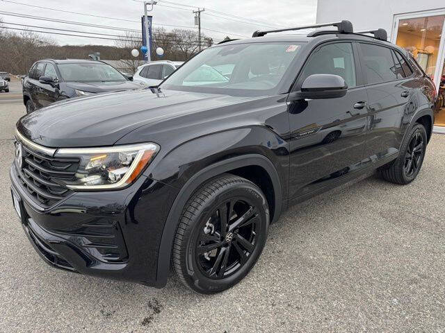 2026 Volkswagen Atlas Cross Sport SEL R-Line Black 4Motion