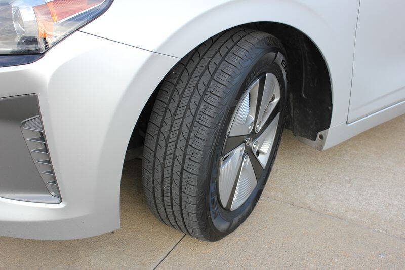 2019 Hyundai Ioniq Hybrid Blue