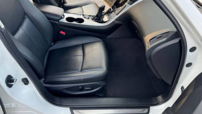 2021 Infiniti Q50 Luxe