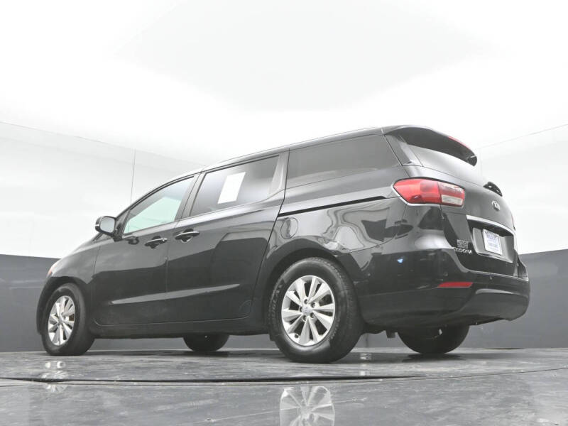 2017 Kia Sedona LX