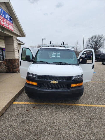 2023 Chevrolet Express 2500