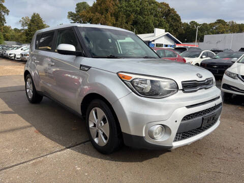 2017 Kia Soul +