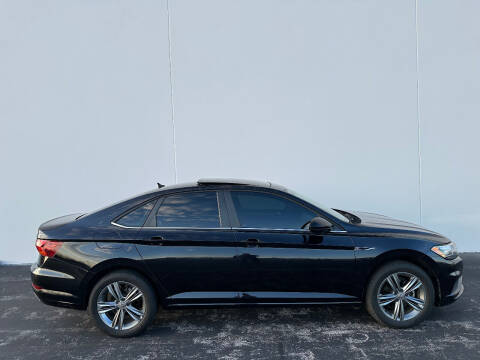 2019 Volkswagen Jetta R-Line