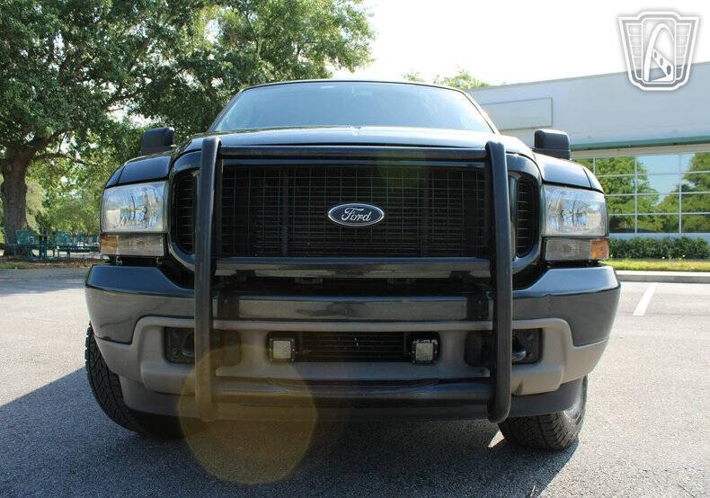 2003 Ford Excursion Limited