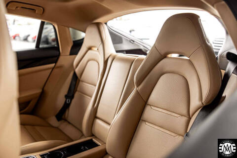 2018 Porsche Panamera