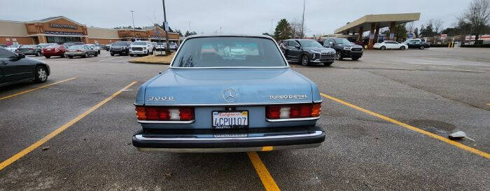 1985 Mercedes-Benz 300-Class